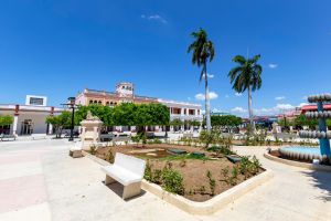 Park Cespedes Manzanillo CUBA-EXCLUSIVO.jpg