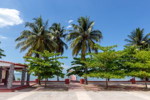 Strandpromenade Manzanillo CUBA-EXCLUSIVO.jpg
